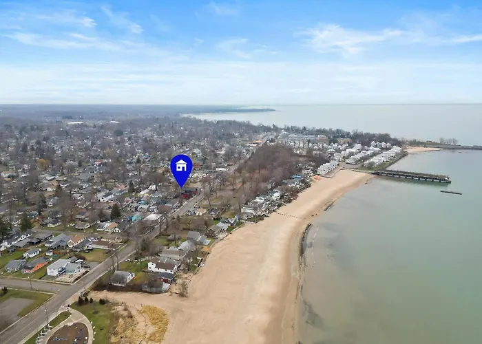 Cozy Cottage 3-Min Walk To Beach